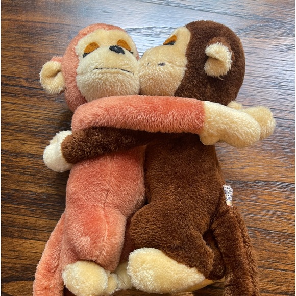 Toys Vintage 1996 Hugging Monkeys Poshmark